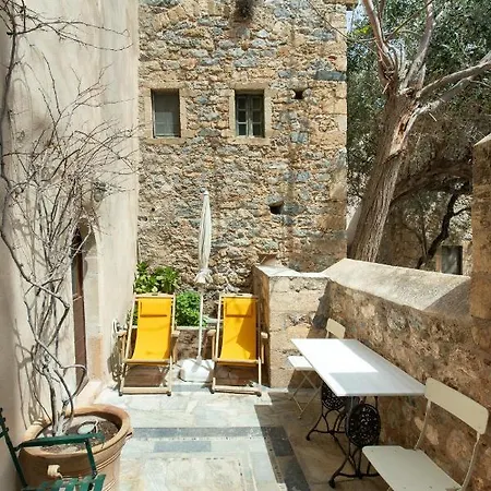 Dorovinis Castlehouses Tatil Evi Monemvasía