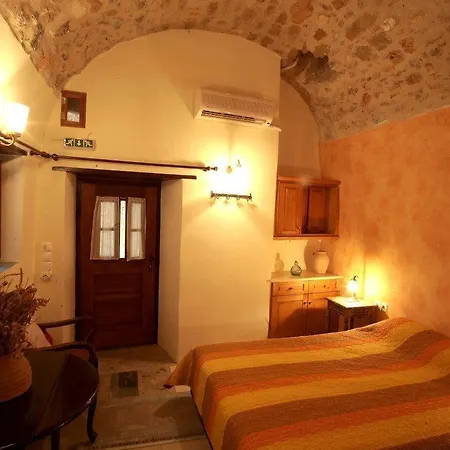 Dorovinis Castlehouses Tatil Evi *