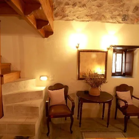 Tatil Evi Dorovinis Castlehouses Monemvasía