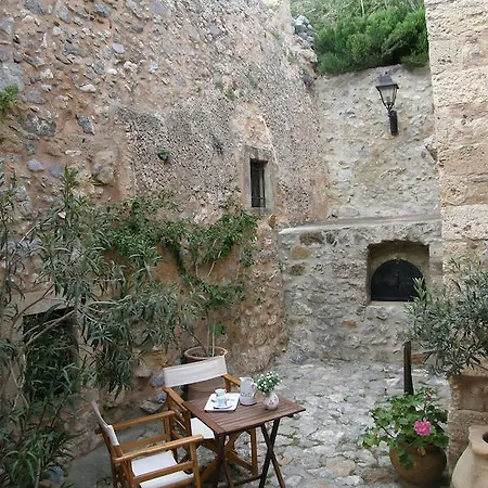 Dorovinis Castlehouses Tatil Evi Monemvasía