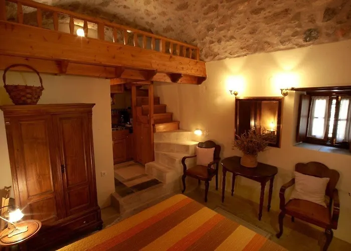 Dorovinis Castlehouses