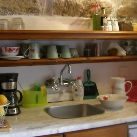 Dorovinis Castlehouses * Monemvasía