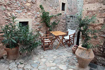 Holiday home Dorovinis Castlehouses