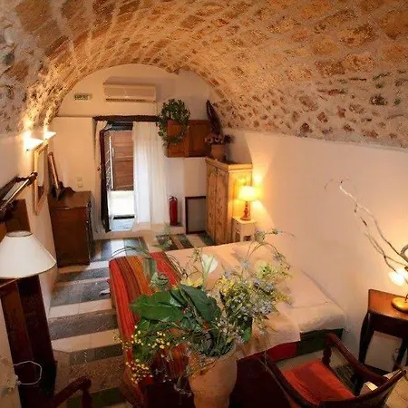 Dorovinis Castlehouses Holiday home Monemvasia