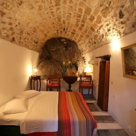 Holiday home Dorovinis Castlehouses Monemvasia