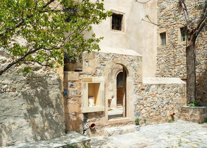 Dorovinis Castlehouses Casa de Férias *