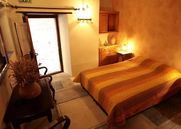 Dorovinis Castlehouses *