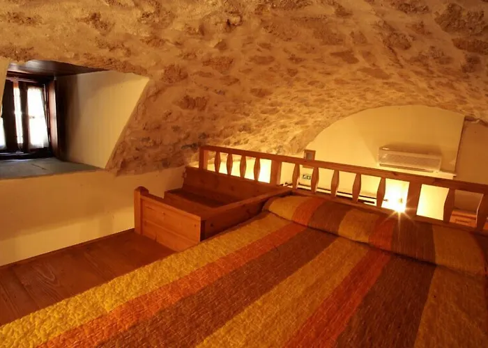 Holiday home Dorovinis Castlehouses Monemvasia